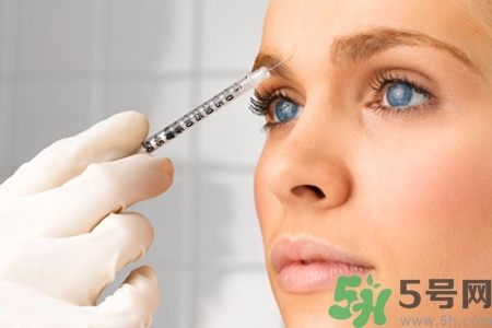 玻尿酸隆鼻的危害有哪些？玻尿酸隆鼻的副作用是什么？