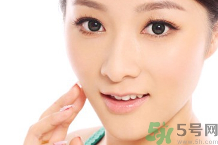 玻尿酸隆鼻的危害有哪些？玻尿酸隆鼻的副作用是什么？