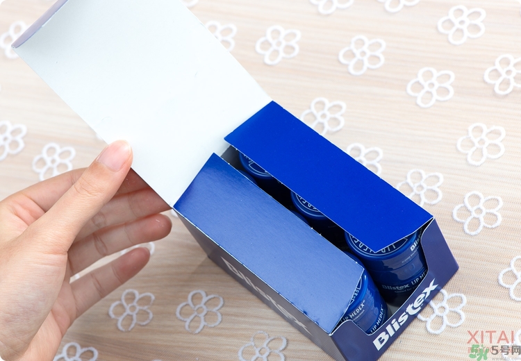 Blistex碧唇小藍(lán)罐好用嗎？怎么用？