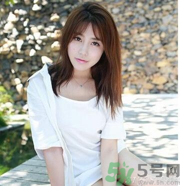 什么人適合空氣八字劉海？什么臉型適合空氣八字劉海？