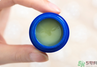 Blistex碧唇小藍(lán)罐好用嗎？怎么用？