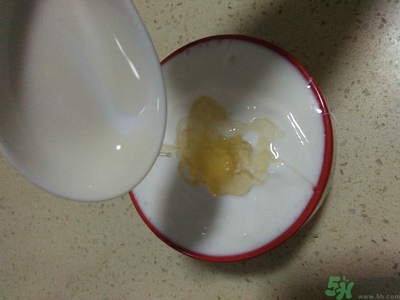 蜂之源野桂花蜂蜜好吃嗎?蜂之源野桂花蜂蜜味道怎么樣? 蜂之源野桂花蜂蜜好吃嗎?蜂之源野桂花蜂蜜味道怎么樣?