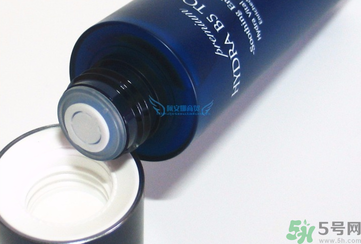 ahc水乳孕婦可以用嗎？ahc b5玻尿酸水乳適合孕婦嗎？