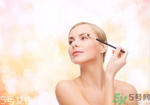 飄眉好不好？飄眉后痂掉了顏色很淡