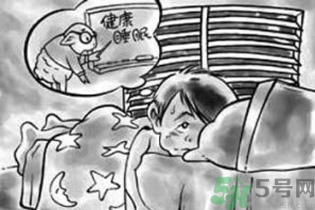 睡覺磨牙缺什么？睡覺磨牙暗示什么？