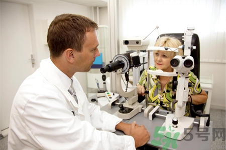 眼睛散光能治好嗎？眼睛散光的癥狀