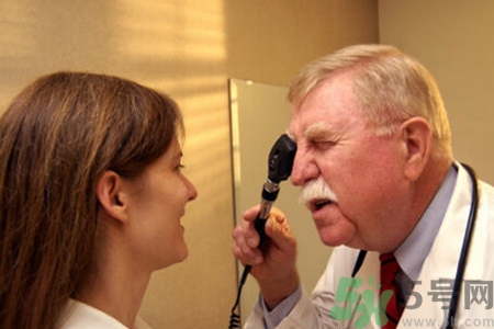 眼睛散光能治好嗎？眼睛散光的癥狀