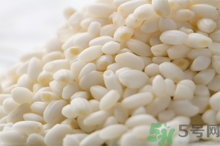 女性吃糯米會(huì)發(fā)胖嗎？5類人要慎食糯米