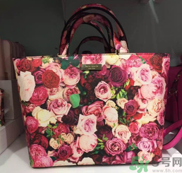 mk和coach哪個好？mk和coach包包是一個檔次嗎？