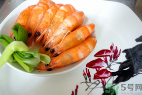 水煮蝦煮多長(zhǎng)時(shí)間？水煮蝦煮幾分鐘？