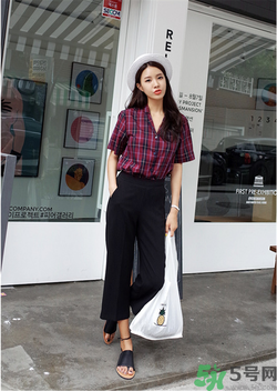 闊腿褲配什么鞋子好看？穿闊腿褲配什么鞋子？