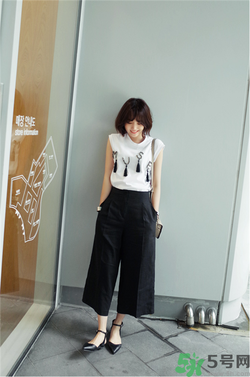 闊腿褲配什么鞋子好看？穿闊腿褲配什么鞋子？