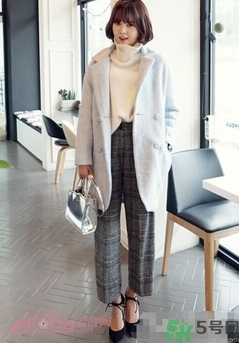 闊腿褲配什么鞋子好看？穿闊腿褲配什么鞋子？