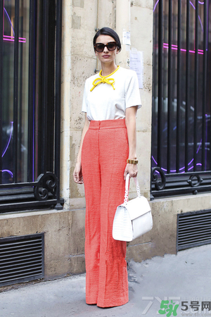 闊腿褲配什么鞋子好看？穿闊腿褲配什么鞋子？