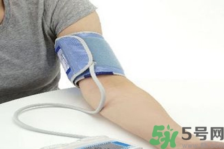 血壓低頭暈怎么辦？低血壓頭暈吃什么好？