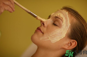 敷清潔面膜前要拍水嗎？敷清潔面膜前要做什么？