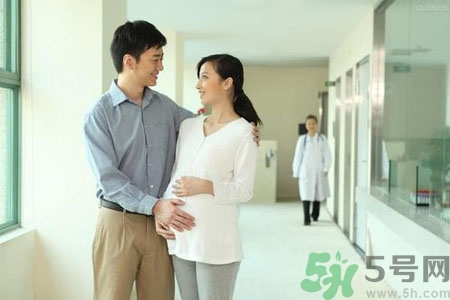 懷孕的時(shí)候會(huì)來(lái)月經(jīng)嗎？懷孕的時(shí)候來(lái)月經(jīng)了怎么辦？