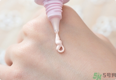 sofina蘇菲娜妝前乳是隔離嗎？蘇菲娜妝前乳防曬嗎？