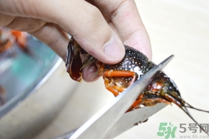 活蝦怎么處理干凈蝦線？活蝦怎么去蝦線？
