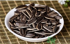 葵瓜子的營(yíng)養(yǎng)價(jià)值 葵瓜子的功效與作用