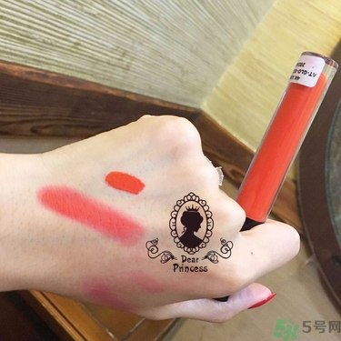 oura歐米拉4K唇釉多少錢？oura歐米拉4K唇釉價格