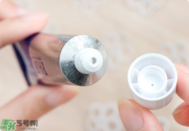 獅王祛痘膏怎么樣？獅王祛痘好用嗎？