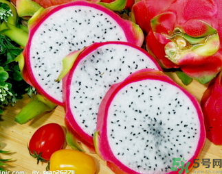 晚上吃火龍果好嗎？晚上吃火龍果會(huì)長(zhǎng)胖嗎？