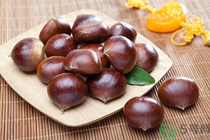 板栗能和啤酒一起吃嗎？吃板栗能喝酒嗎？