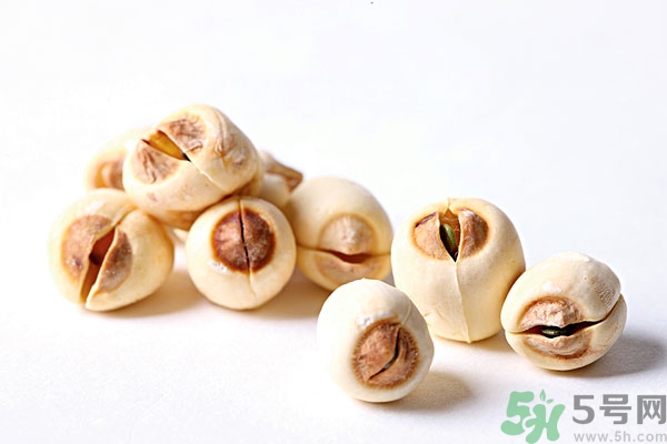 蓮子有什么功效與作用 蓮子的食用方法禁忌 蓮子有什么功效與作用 蓮子的食用方法禁忌