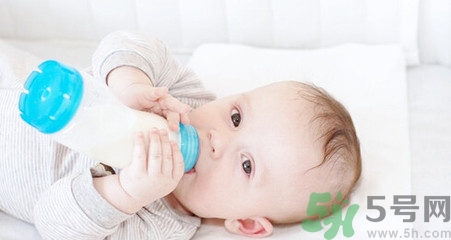 秋季寶寶上火怎么辦？秋季寶寶吃什么好