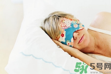 晚上如何快速入睡？快速入睡的方法有哪些？