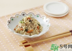 打完豆?jié){的豆渣能吃嗎？打完豆?jié){后的豆渣能做什么？