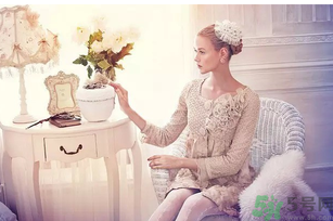 秋季穿裙子配什么襪子？秋季穿衣搭配