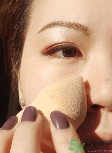 葫蘆海綿粉撲怎么用？葫蘆粉撲使用方法