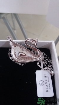 施華洛世奇水晶天鵝項鏈多少錢? 施華洛世奇水晶天鵝項鏈多少錢?