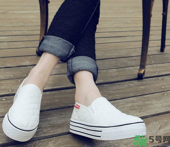 秋天穿什么鞋？秋天適合穿什么鞋？