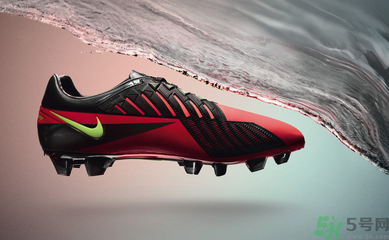 耐克鞋子多少錢一雙？耐克鞋子為什么那么貴？