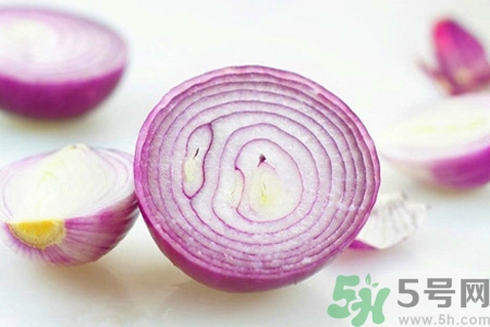 吃洋蔥的好處和壞處是什么？吃洋蔥可以降血糖嗎？