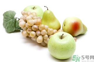 葡萄和蘋果可以一起吃嗎？葡萄和蘋果可以一起榨汁嗎？