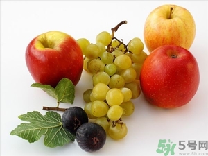 葡萄和蘋果可以一起吃嗎？葡萄和蘋果可以一起榨汁嗎？