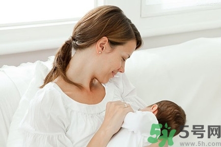 寶寶夜奶什么時候斷開？寶寶夜奶怎么斷