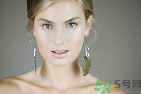 打耳洞有什么講究嗎？打耳洞如何預(yù)防感染發(fā)炎？
