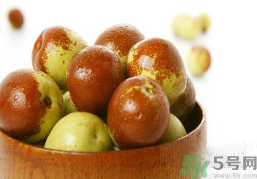 月經(jīng)期間可以吃冬棗嗎？來月經(jīng)一天吃多少冬棗合適？