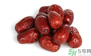 吃鮮棗好還是干棗好？鮮棗和干棗哪個(gè)有營養(yǎng)？