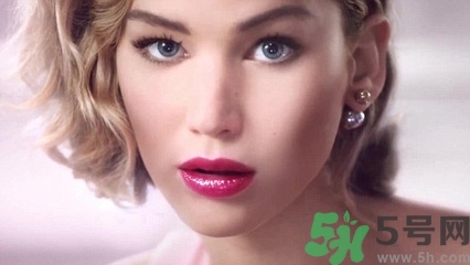 口紅怎么選適合自己的？口紅怎么涂好看？