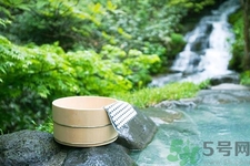 女人泡溫泉好嗎？女性泡溫泉有什么好處？