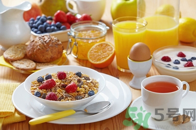 早餐怎么吃才健康？上班族早餐吃什么好？