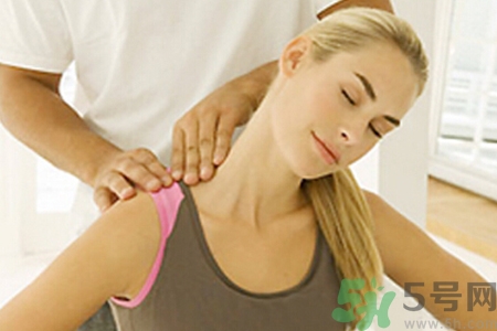 脖子疼可以拔火罐嗎？脖子疼拔火罐有用嗎？