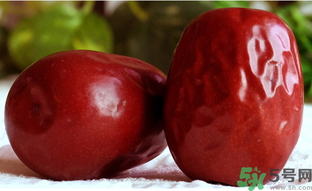 紅棗可以放冰箱嗎？新鮮紅棗放可以冰箱嗎？