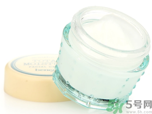 面霜可以帶上飛機嗎？面霜可以托運嗎？